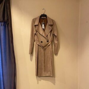 HYFVE Elegant Beige Trench Coat